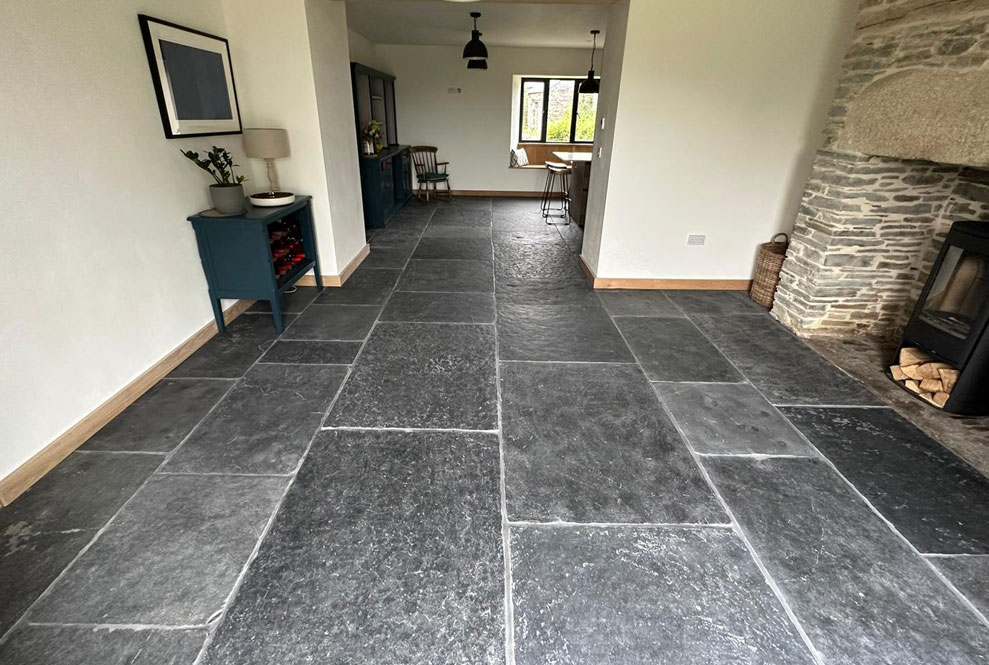 Read more about the article Slate Gallery